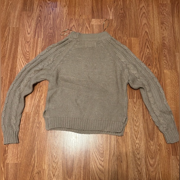 Khaki sweater - Picture 2 of 2
